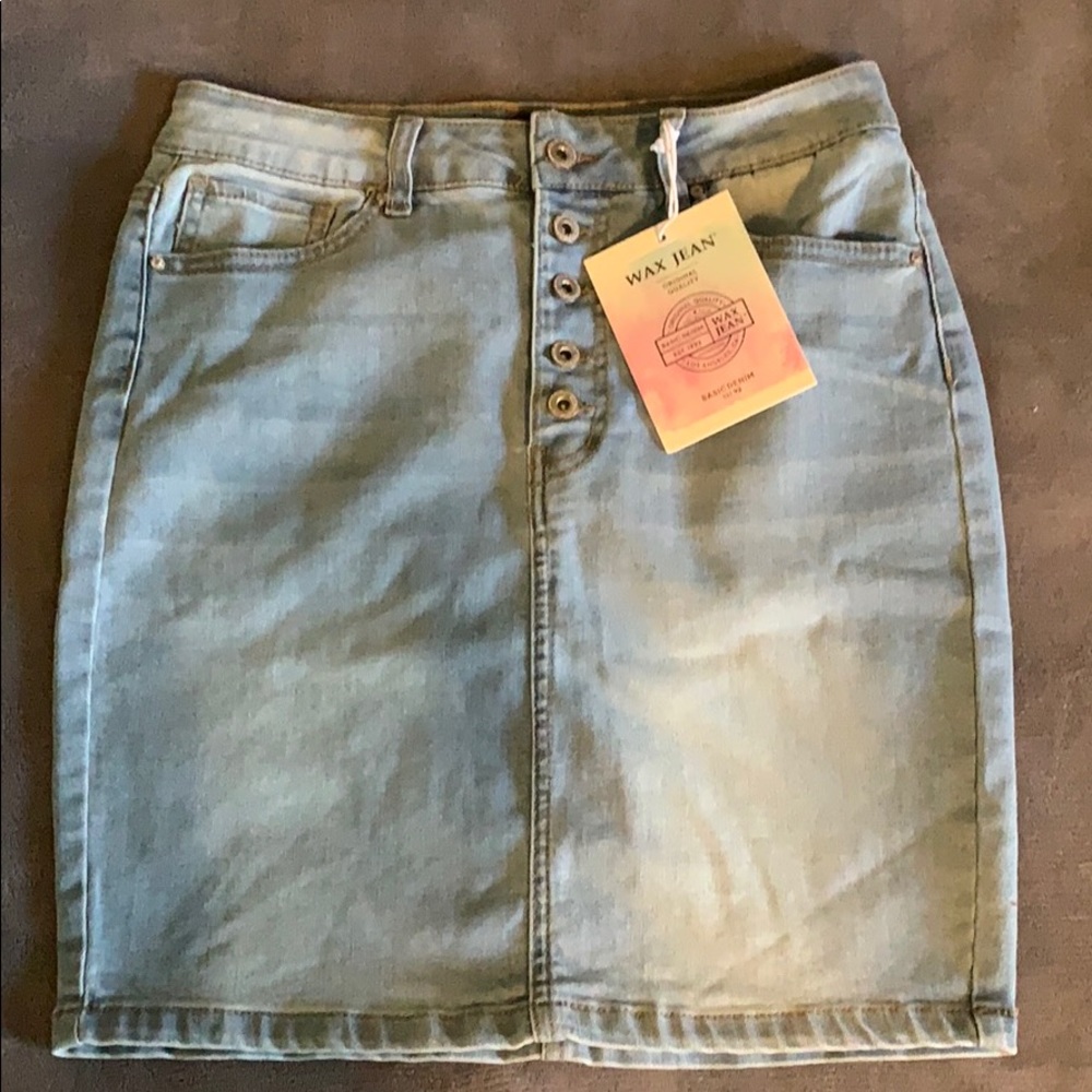 Denim skirt